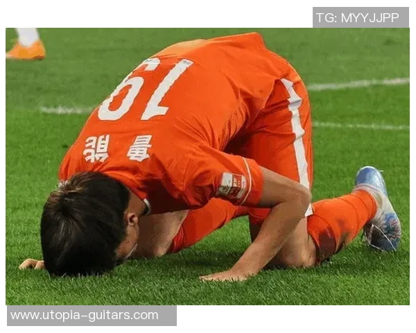 球星穿搭：解析当今顶级足球鞋背后的科技与品牌魅力